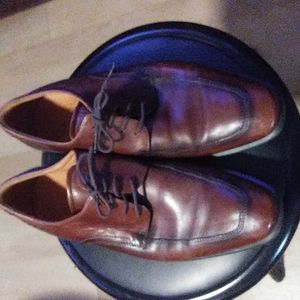Shoes casual men's.Ecco Oxford Bown. Size 11 Brand New